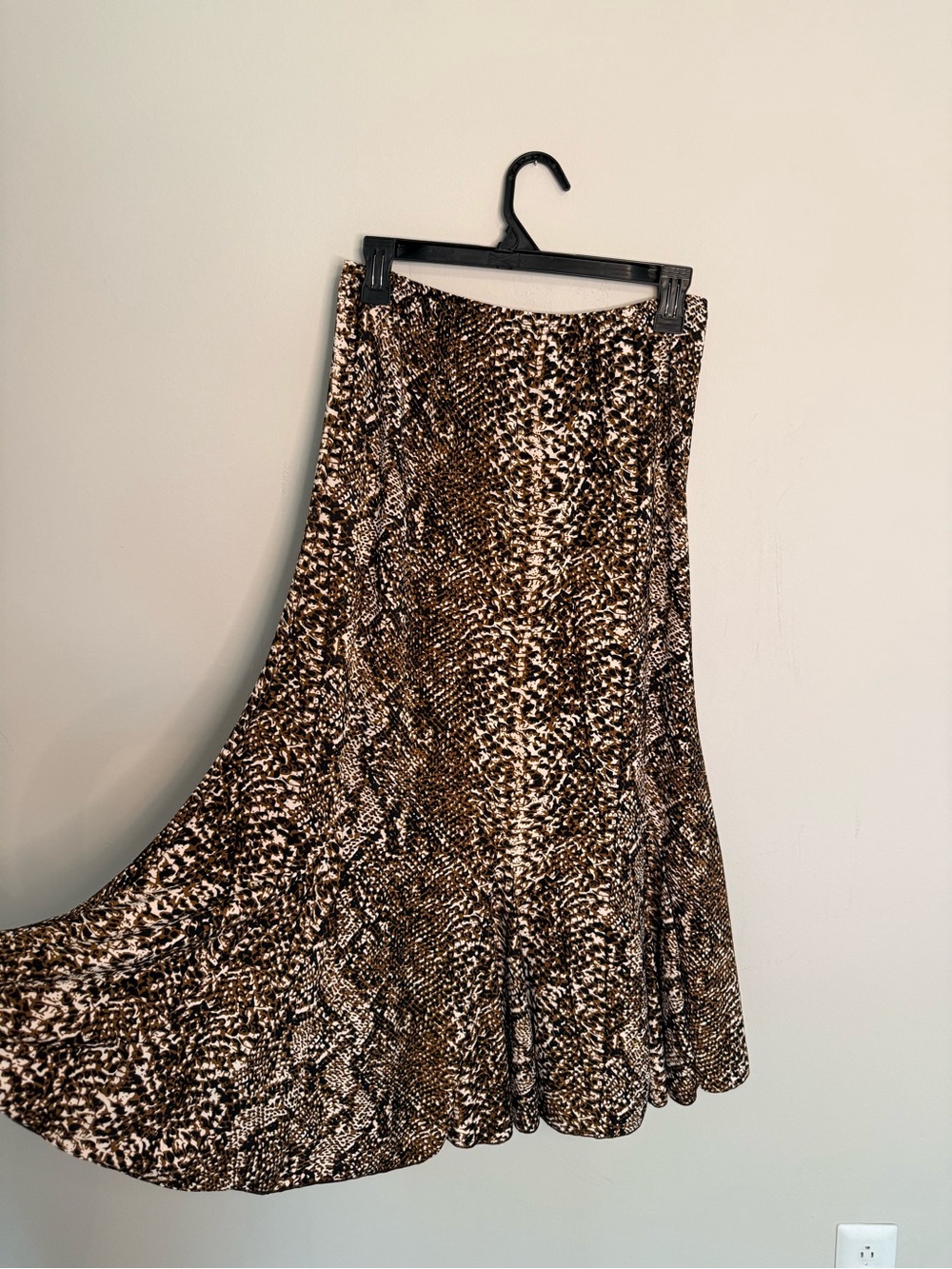 Snake Print Skirt Full with Dramatic Movement 90’s Y2K